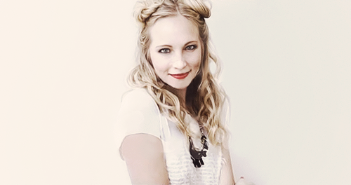 Outtake-of-Candice-for-STATUS-magazine-April-2013-candice-accola-34136537-500-264